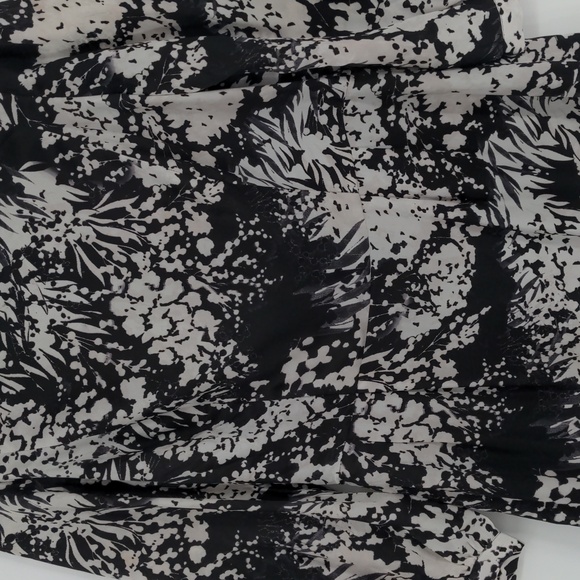Karen Millen Women's Silk Floral Print Bow Dress Size 10 Black White Fluid Print - Picture 5 of 16